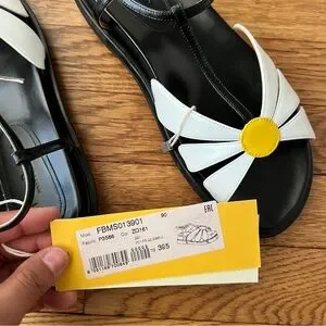 Marni | Shoes | Marni Leather Flower Fussbett Sandals | Poshmark